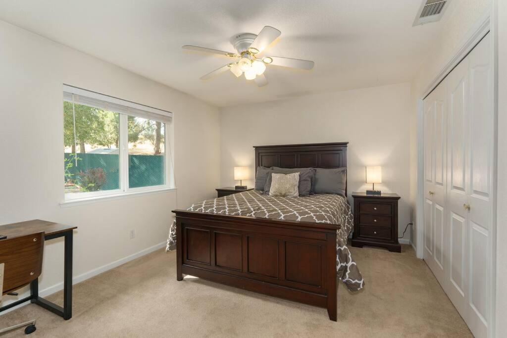 Acorn House - Charming House In Green Heaven With Pool Table With Lovely Backyard Oakhurst Esterno foto
