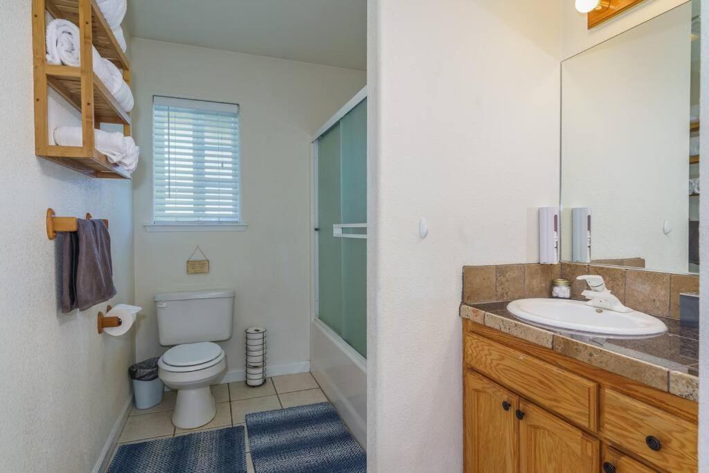 Acorn House - Charming House In Green Heaven With Pool Table With Lovely Backyard Oakhurst Esterno foto