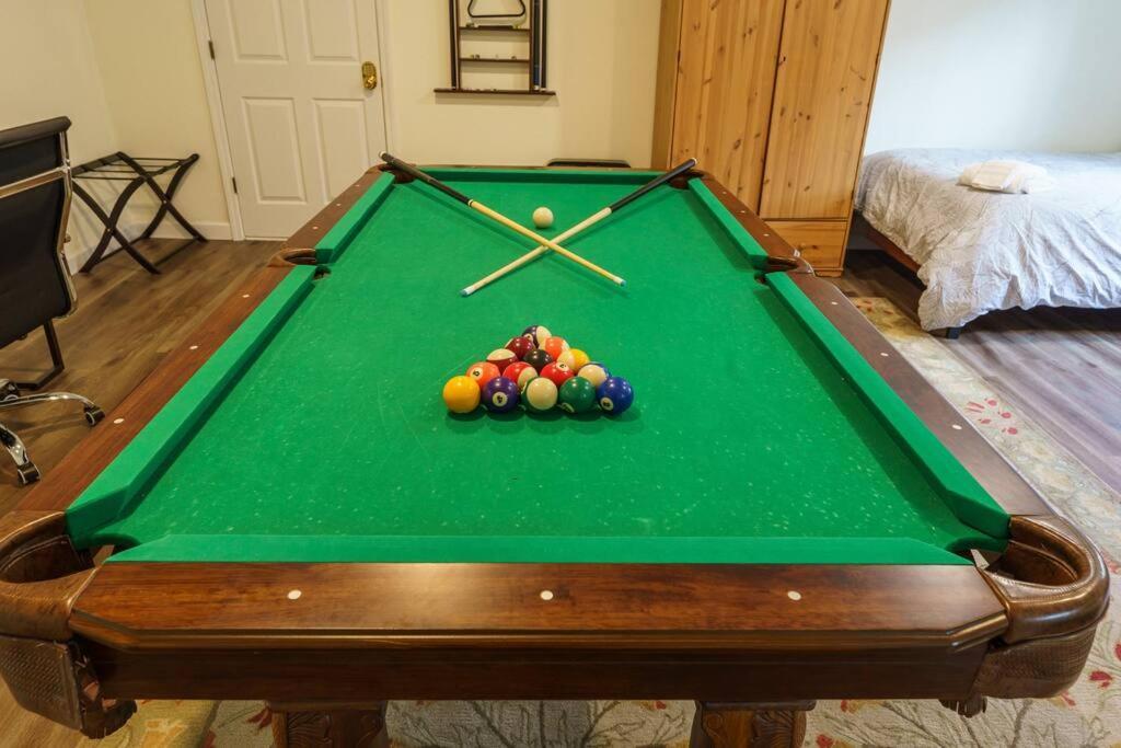 Acorn House - Charming House In Green Heaven With Pool Table With Lovely Backyard Oakhurst Esterno foto
